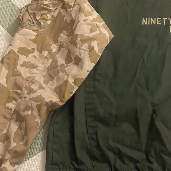 Rocawear Green and Camouflage Bomber Jacket - Picture 9 of 13